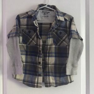 3T OshKosh B’gosh layered style long sleeve shirt.